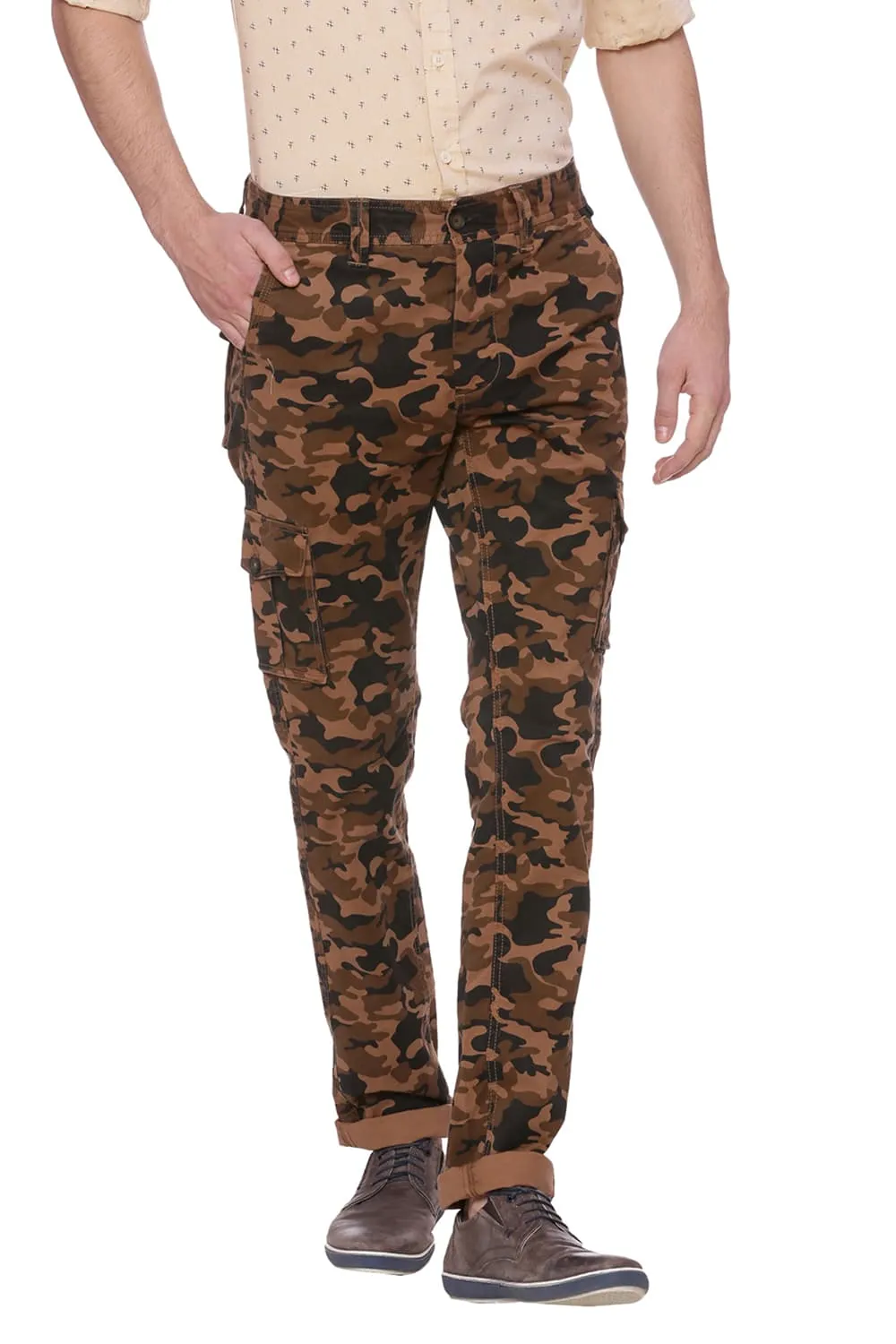 Tapered Fit Cargo Stretch Trouser